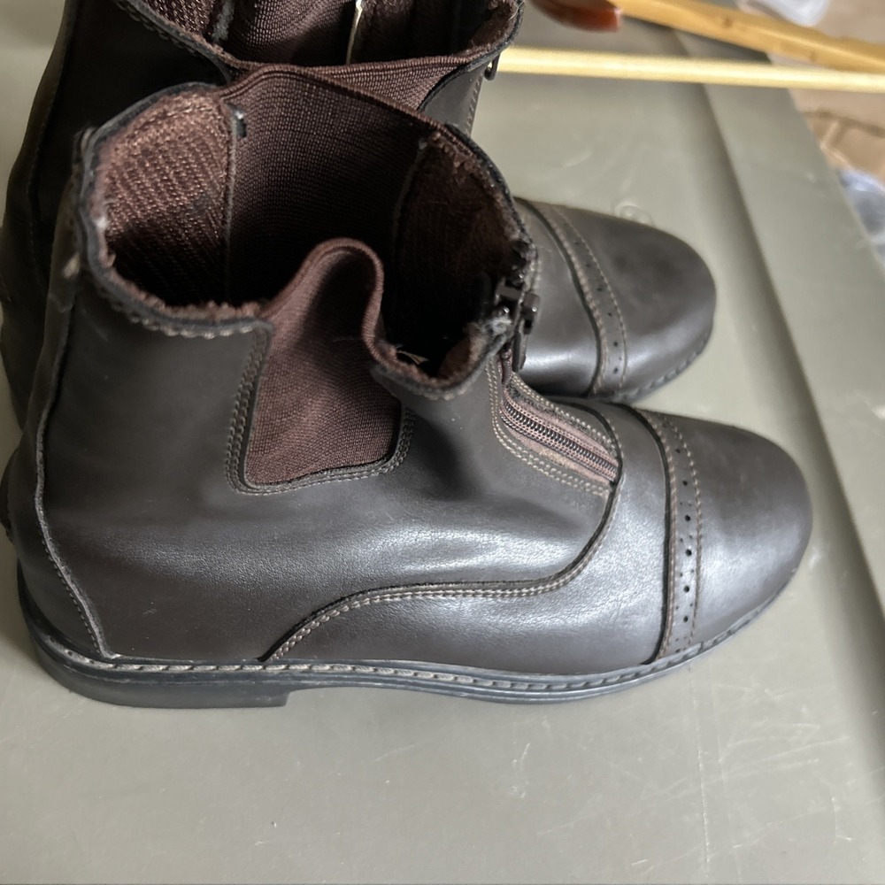 TuffRider Girls Brown Starter Front Zip Paddock Riding Equestrian Boots Sz 5 - Picture 12 of 16